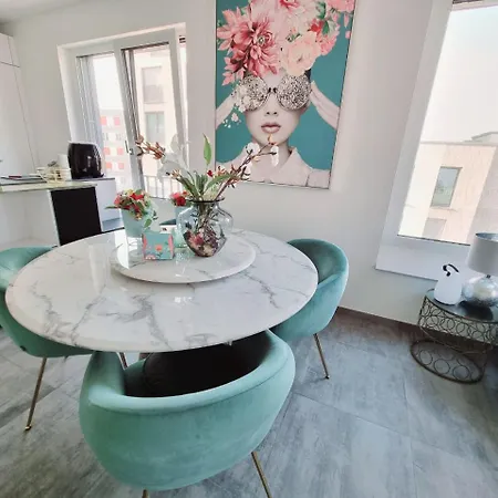 Prisma Pasing Octoberfest Apartment Munich